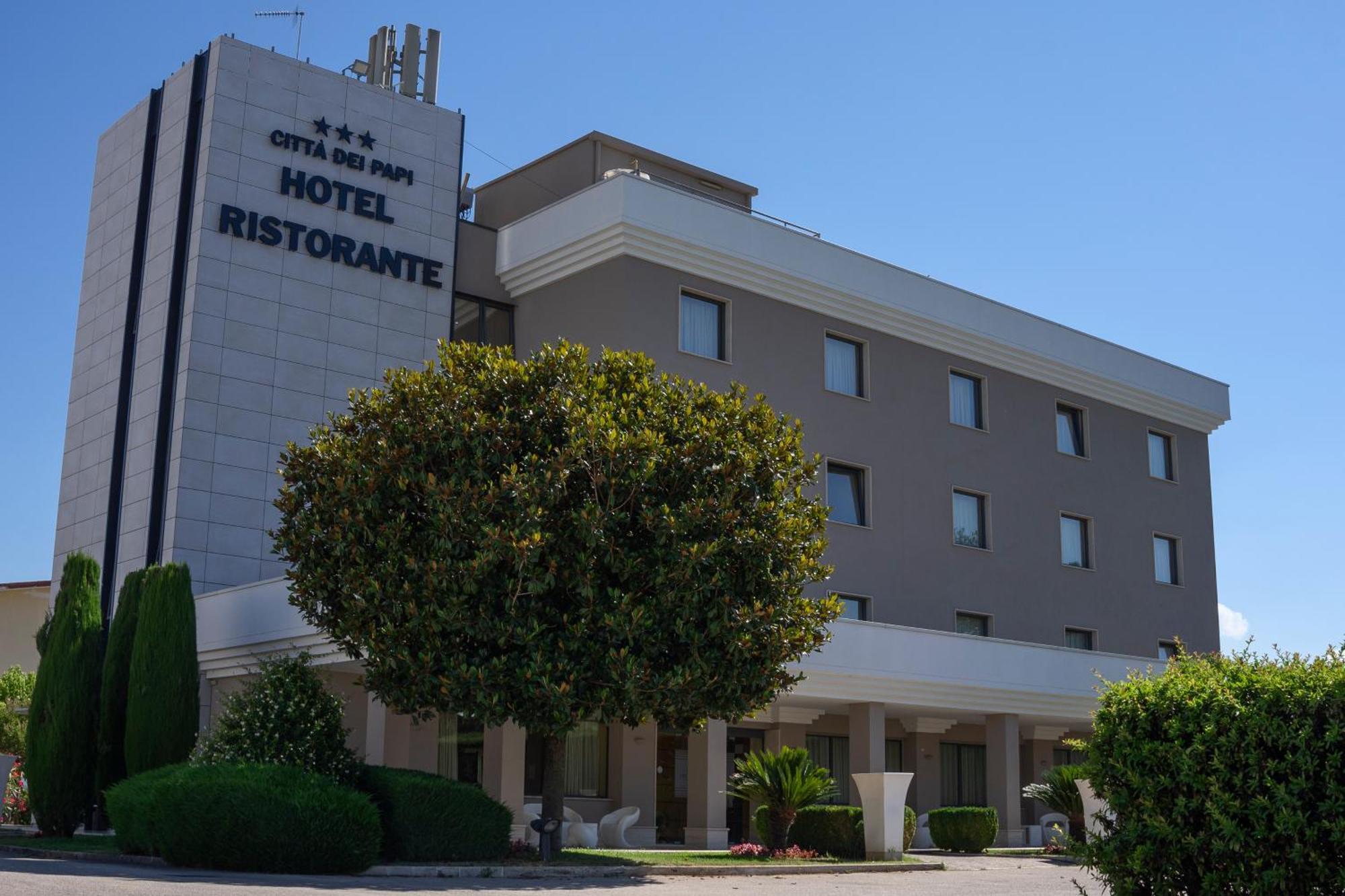 Hotel Citta' Dei Papi Anagni Exterior foto
